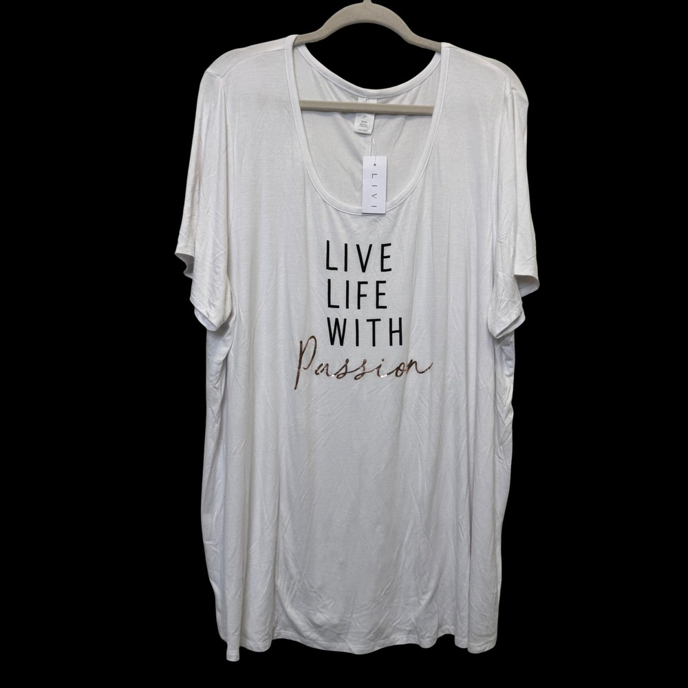 LIVI Active Graphic Tee 22/24 White Live Life with Passion Casual Athleisure